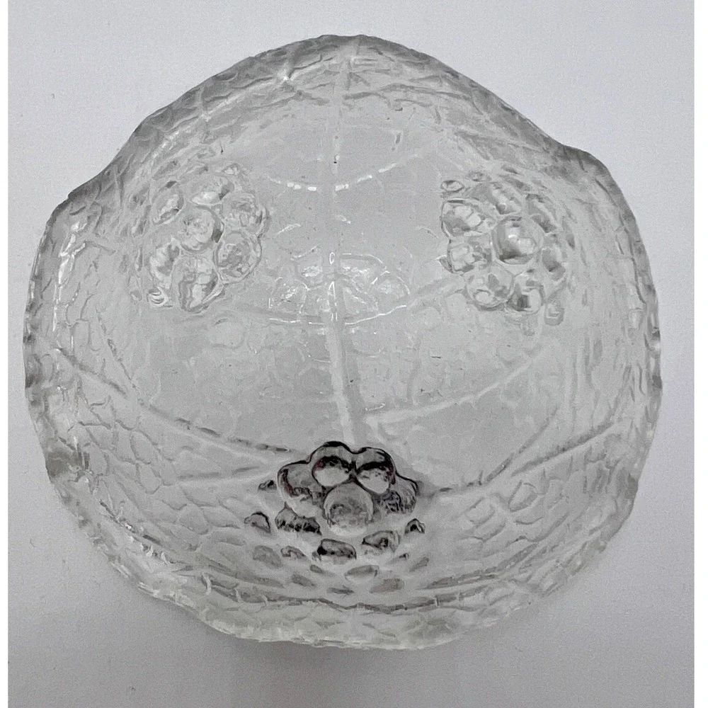Fostoria Salt Cellars Clear Excellent Leaf Berry Pressed Glass Set of 4
